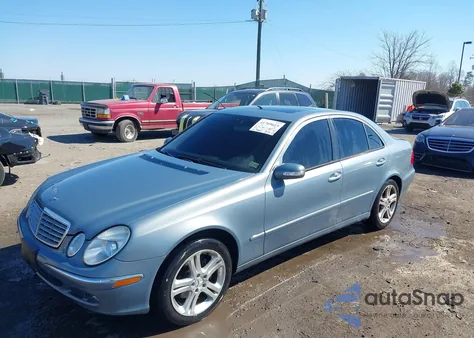 2006 Mercedes-Benz E 350 из США, поврежденный, VIN WDBUF56J36A840966